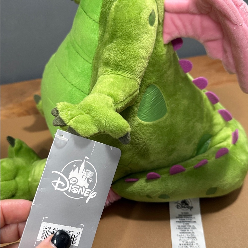 Disney 14” Pete the Magic Dragon plush new with tags - Picture 9 of 9